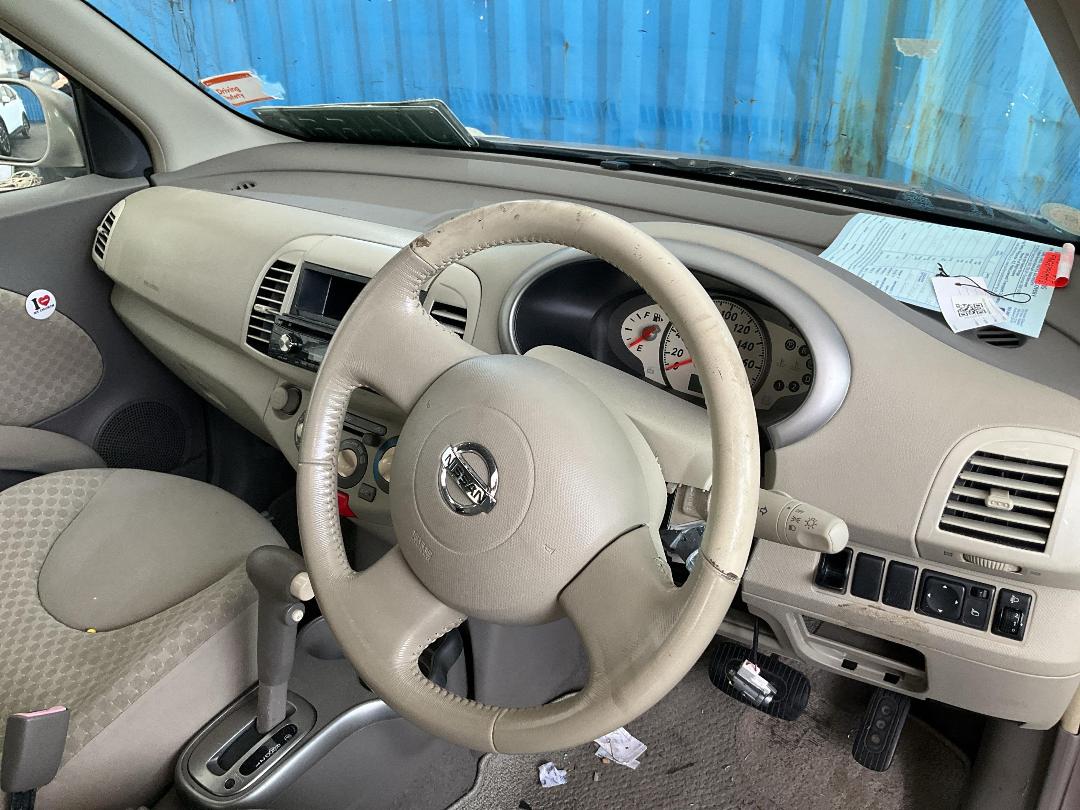 Photo '16' of Nissan March