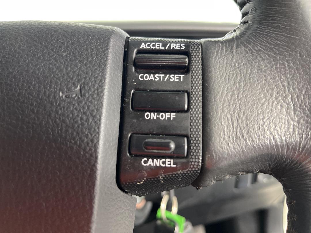 Photo '25' of Nissan Maxima Photo '25' of Nissan Maxima