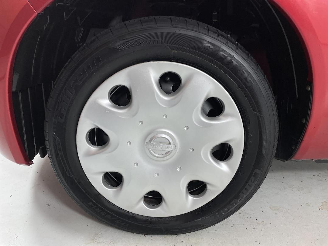 Photo '10' of Nissan Micra