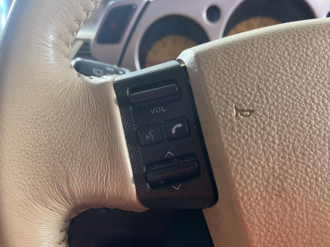 Photo '26' of Nissan Murano Photo '26' of Nissan Murano