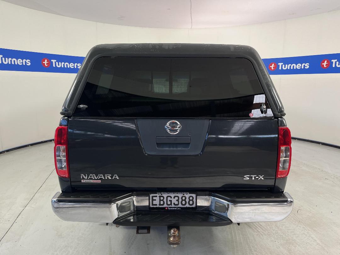 Photo '6' of Nissan Navara