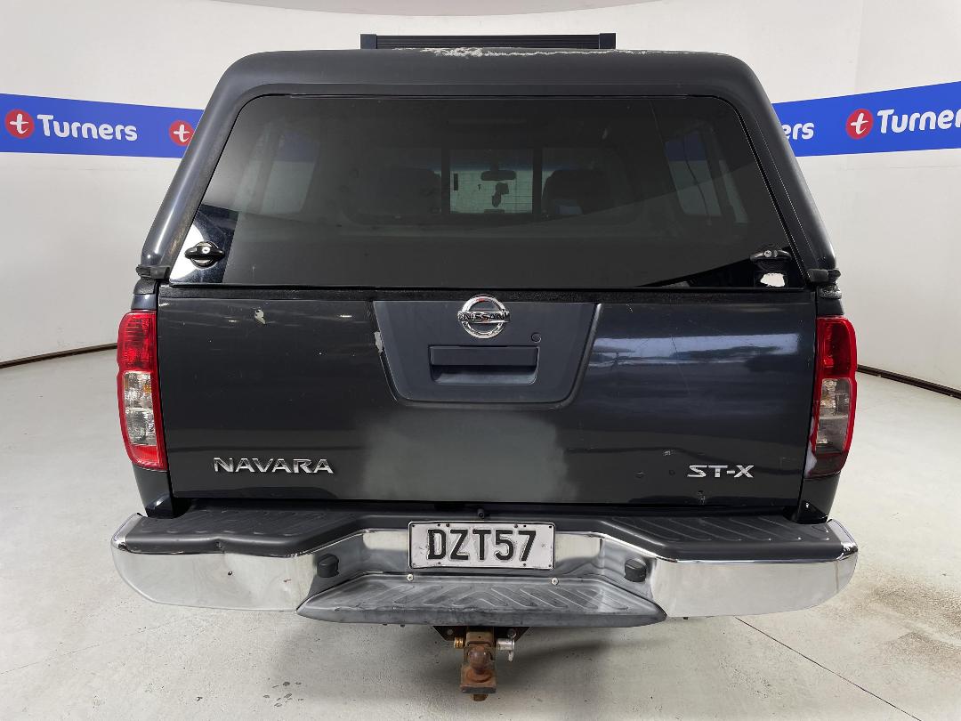 Photo '6' of Nissan Navara