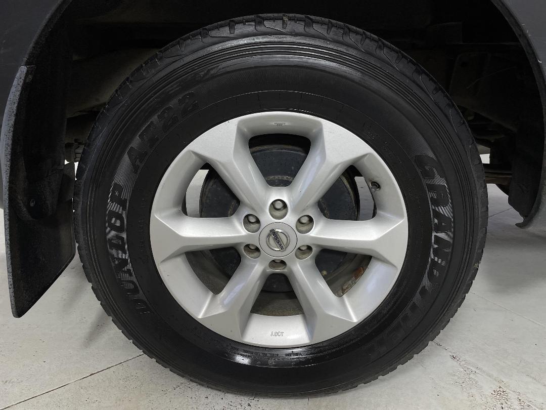 Photo '12' of Nissan Navara