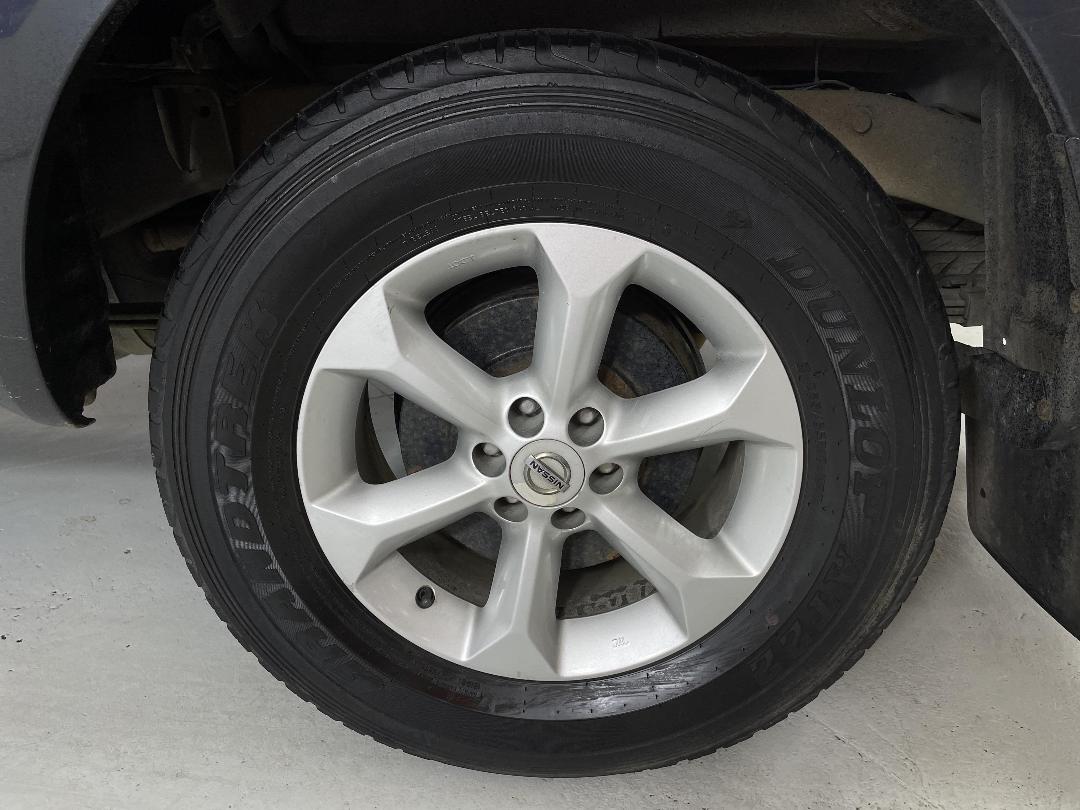 Photo '11' of Nissan Navara