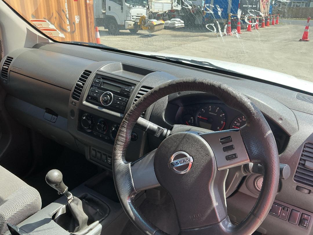 Photo '13' of Nissan Navara Photo '13' of Nissan Navara