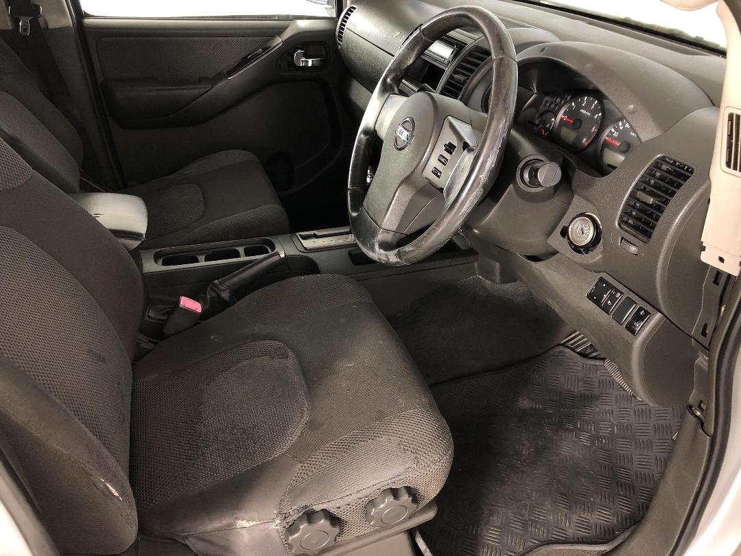 Photo '16' of Nissan Navara Photo '16' of Nissan Navara