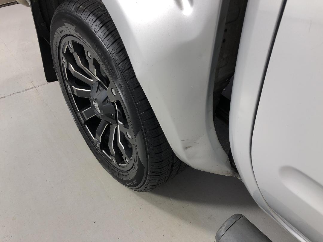 Photo '28' of Nissan Navara Photo '28' of Nissan Navara