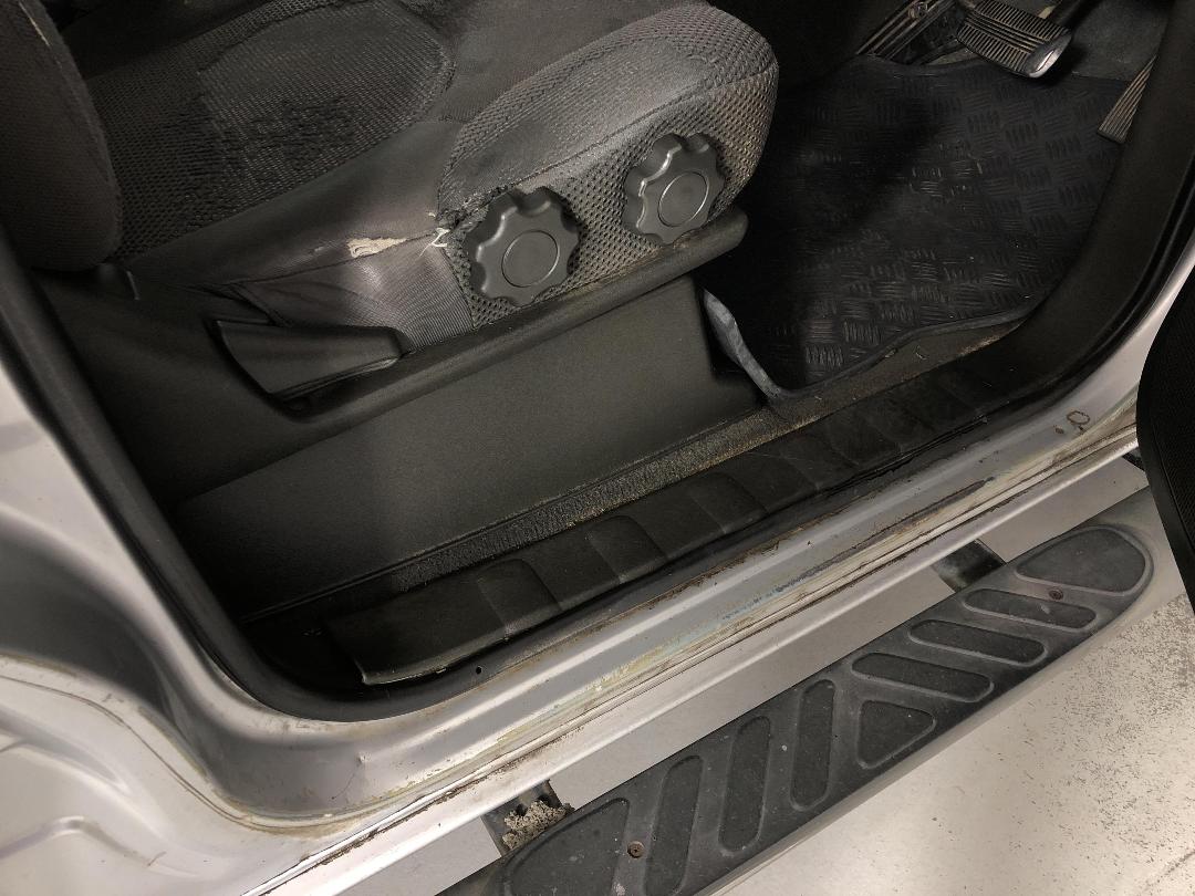 Photo '25' of Nissan Navara Photo '25' of Nissan Navara