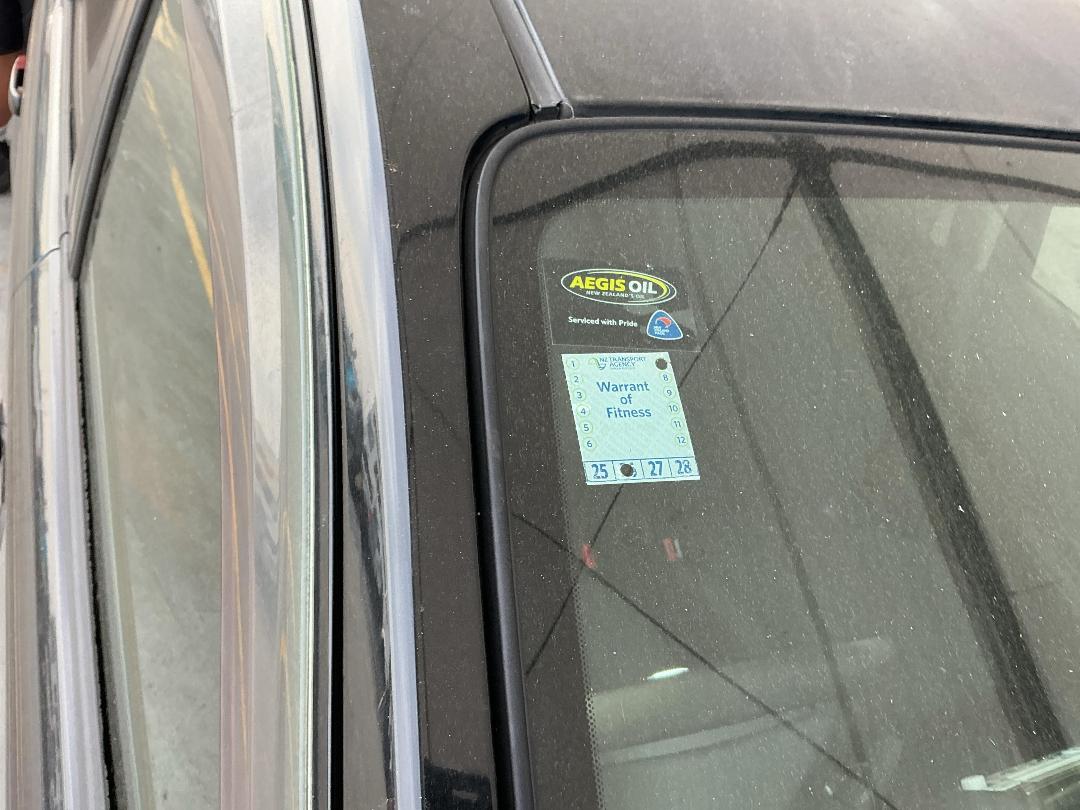 Photo '13' of Nissan Note