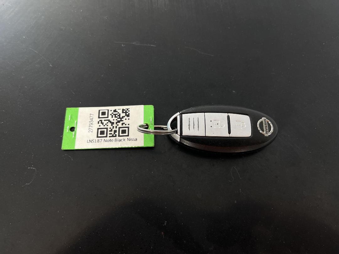 Photo '22' of Nissan Note