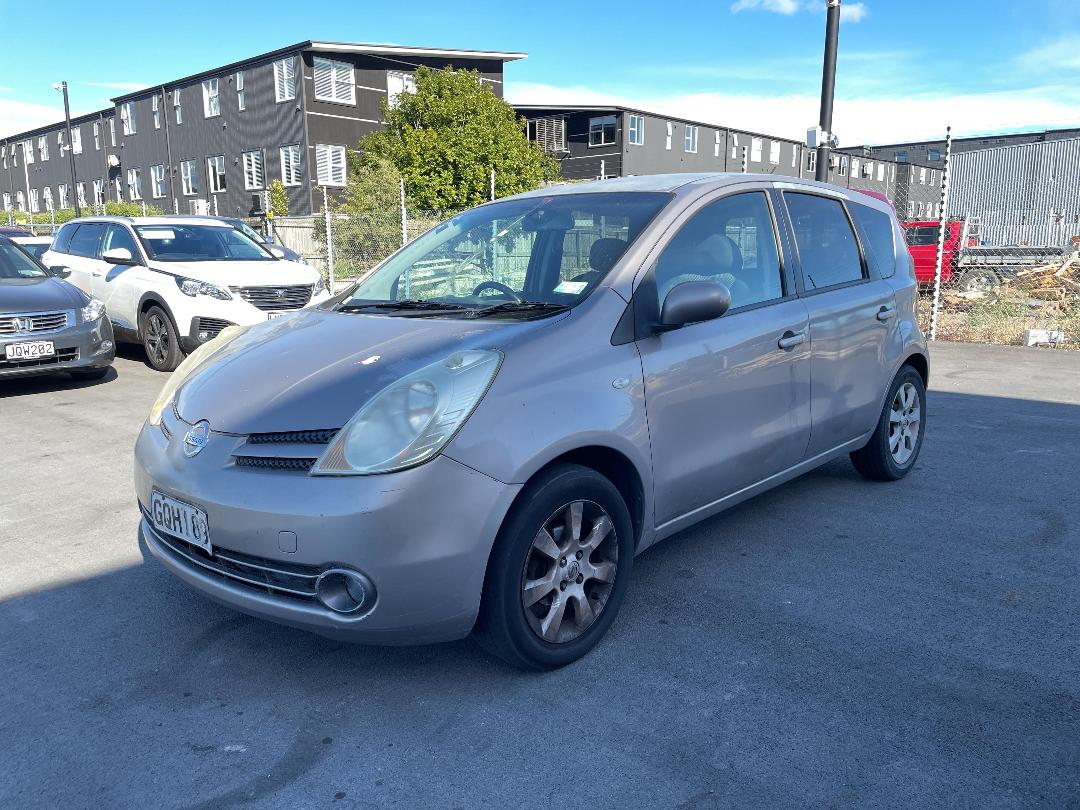 Photo '4' of Nissan Note