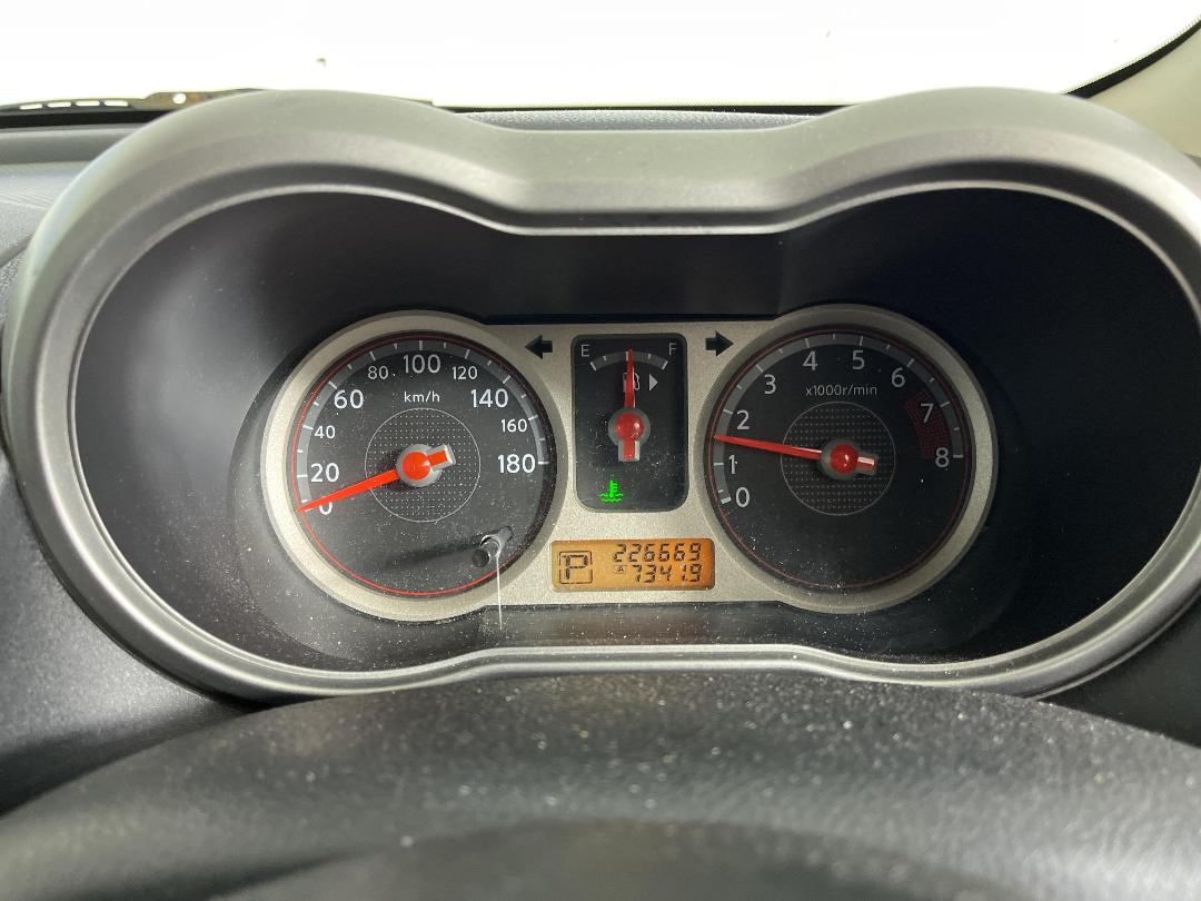 Photo '19' of Nissan Note