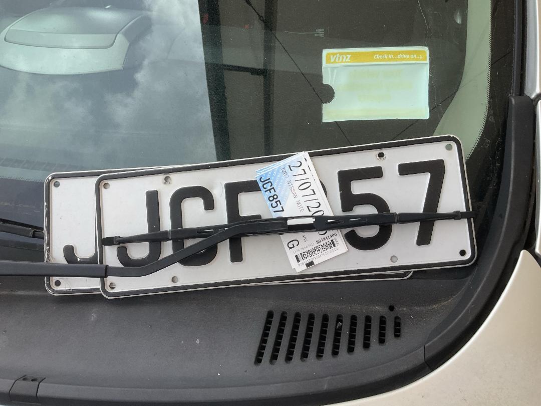 Photo '28' of Nissan Note Photo '28' of Nissan Note