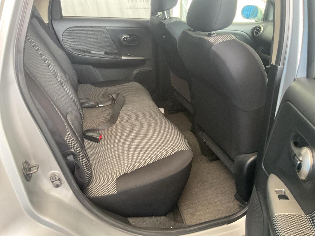 Photo '21' of Nissan Note