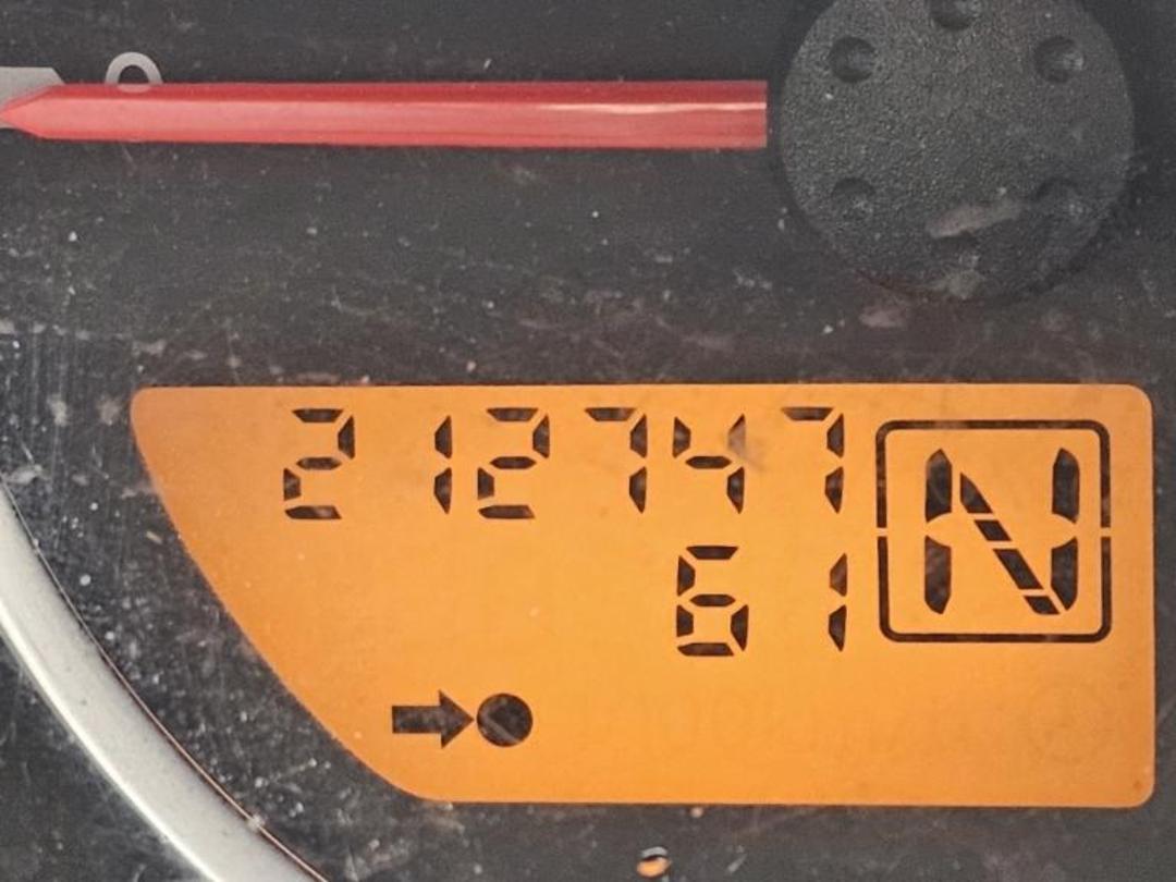 Photo '11' of Nissan Pathfinder TI