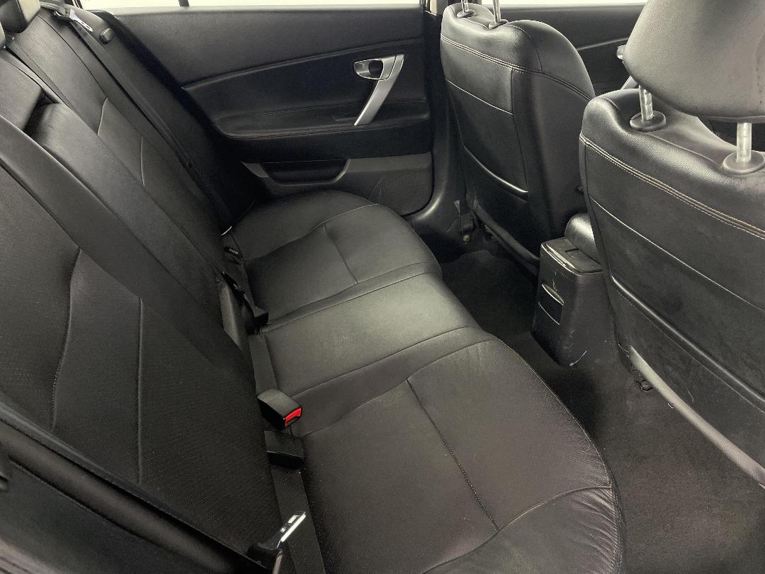 Photo '20' of Nissan Primera