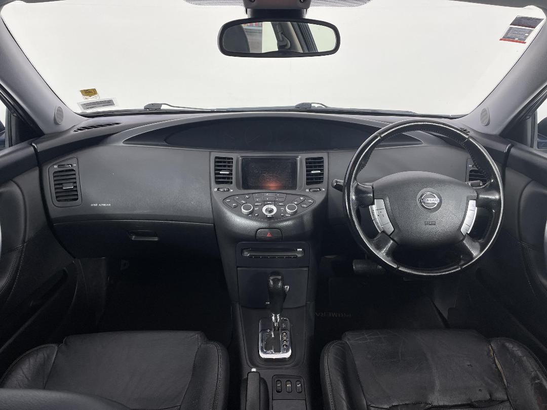 Photo '17' of Nissan Primera