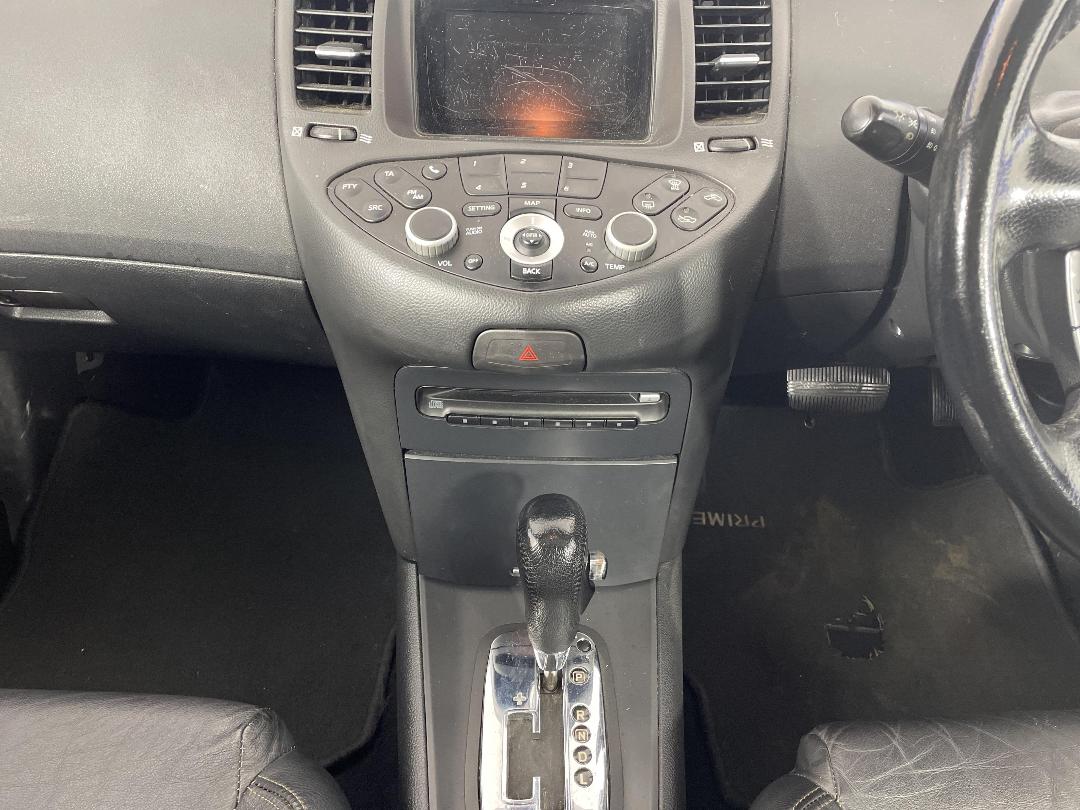 Photo '18' of Nissan Primera