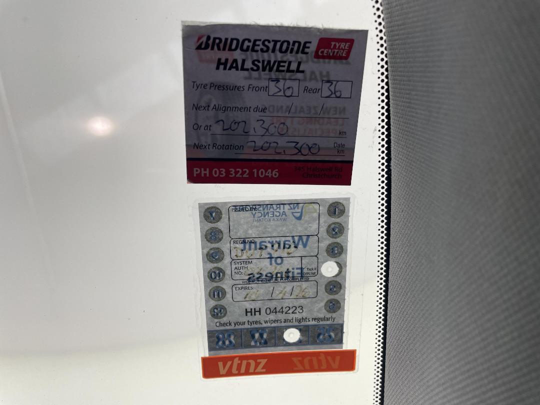 Photo '31' of Nissan Primera