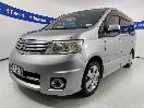 Thumbnail '4' of Nissan Serena