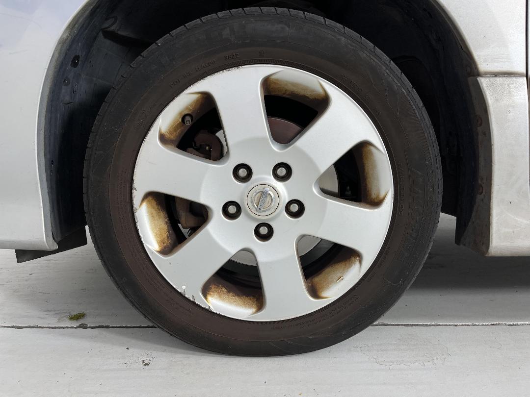 Photo '8' of Nissan Serena Highway Star Photo '8' of Nissan Serena Highway Star