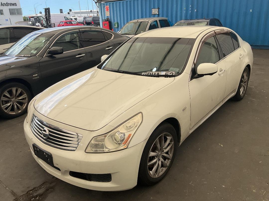 Photo '3' of Nissan Skyline Photo '3' of Nissan Skyline