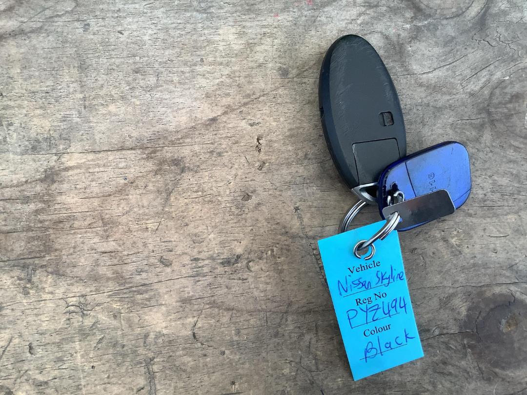 Photo '18' of Nissan Skyline