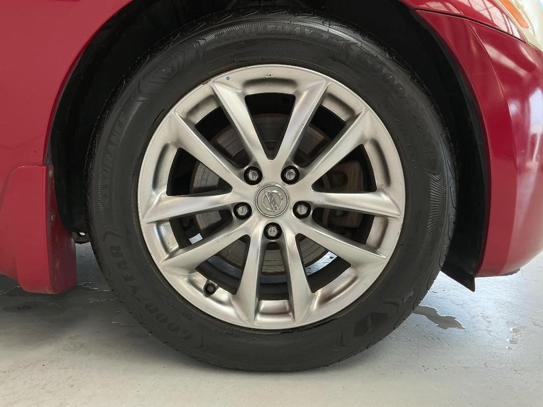 Photo '9' of Nissan Skyline Photo '9' of Nissan Skyline