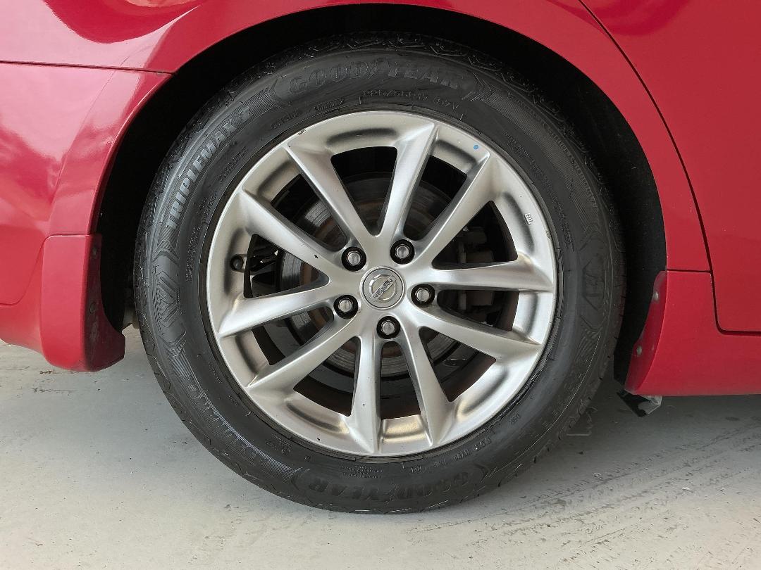 Photo '12' of Nissan Skyline Photo '12' of Nissan Skyline