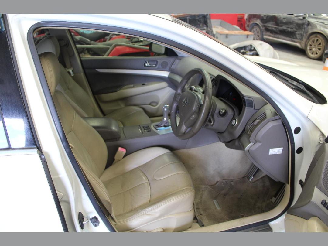 Photo '7' of Nissan Skyline Photo '7' of Nissan Skyline