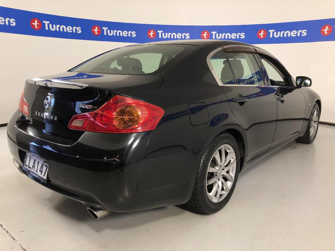 Photo '7' of Nissan Skyline Photo '7' of Nissan Skyline