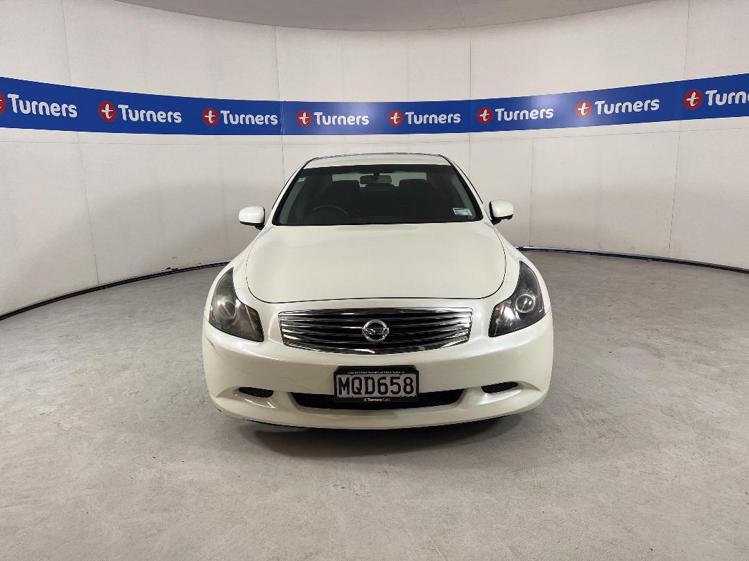 Photo '2' of Nissan Skyline