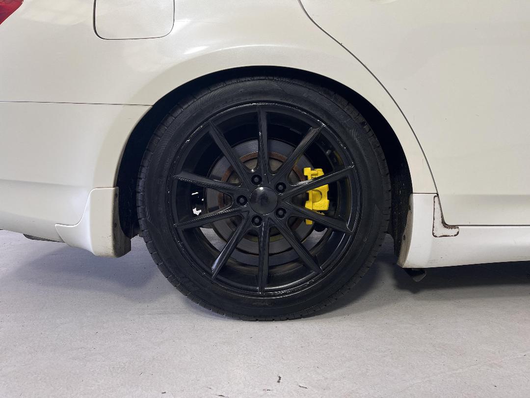 Photo '12' of Nissan Skyline