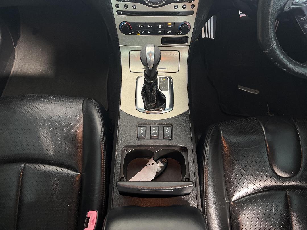 Photo '18' of Nissan Skyline