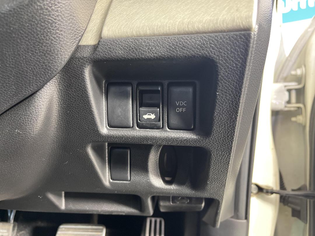 Photo '27' of Nissan Skyline