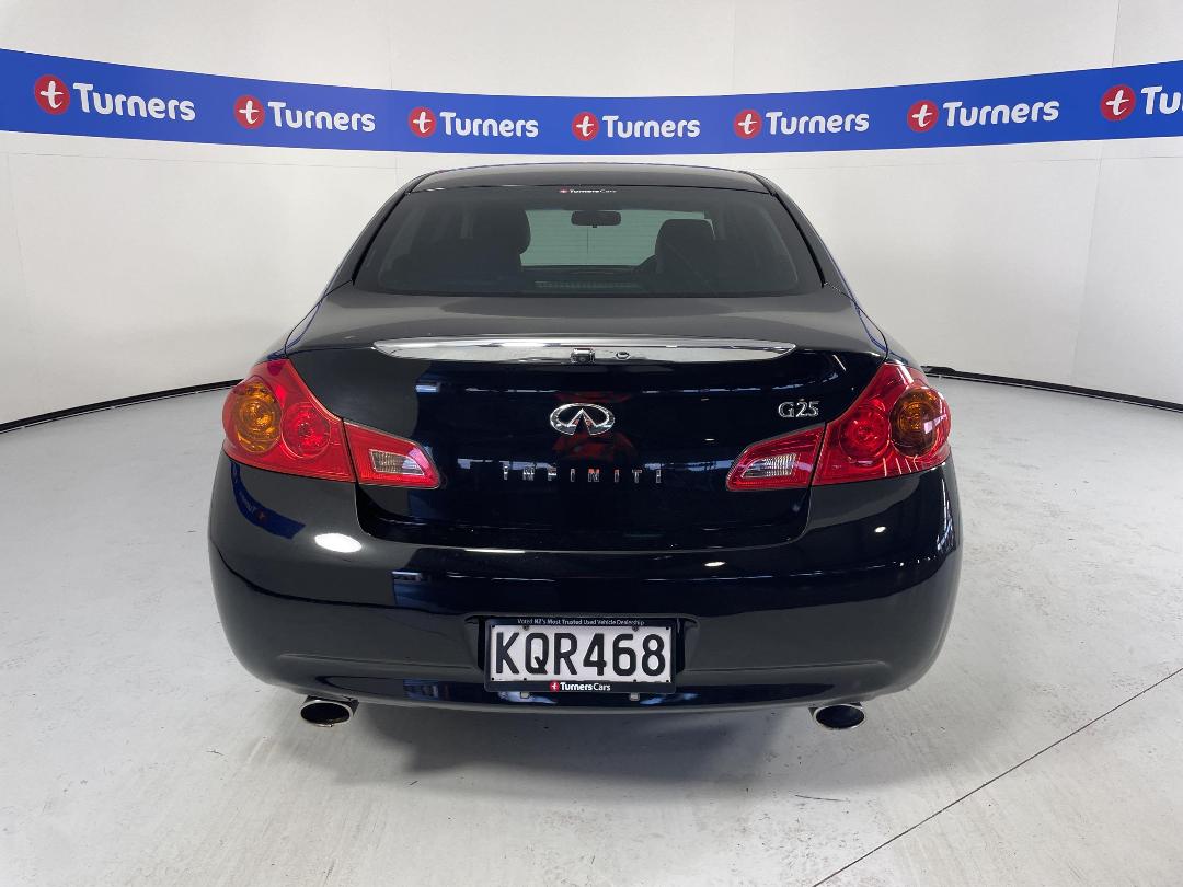 Photo '5' of Nissan Skyline Infinity Photo '5' of Nissan Skyline Infinity