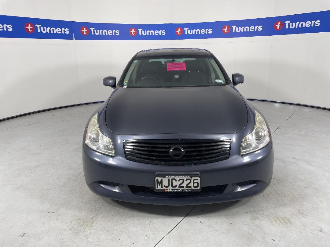 Photo '2' of Nissan Skyline