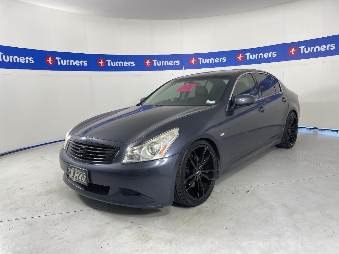 Photo '3' of Nissan Skyline