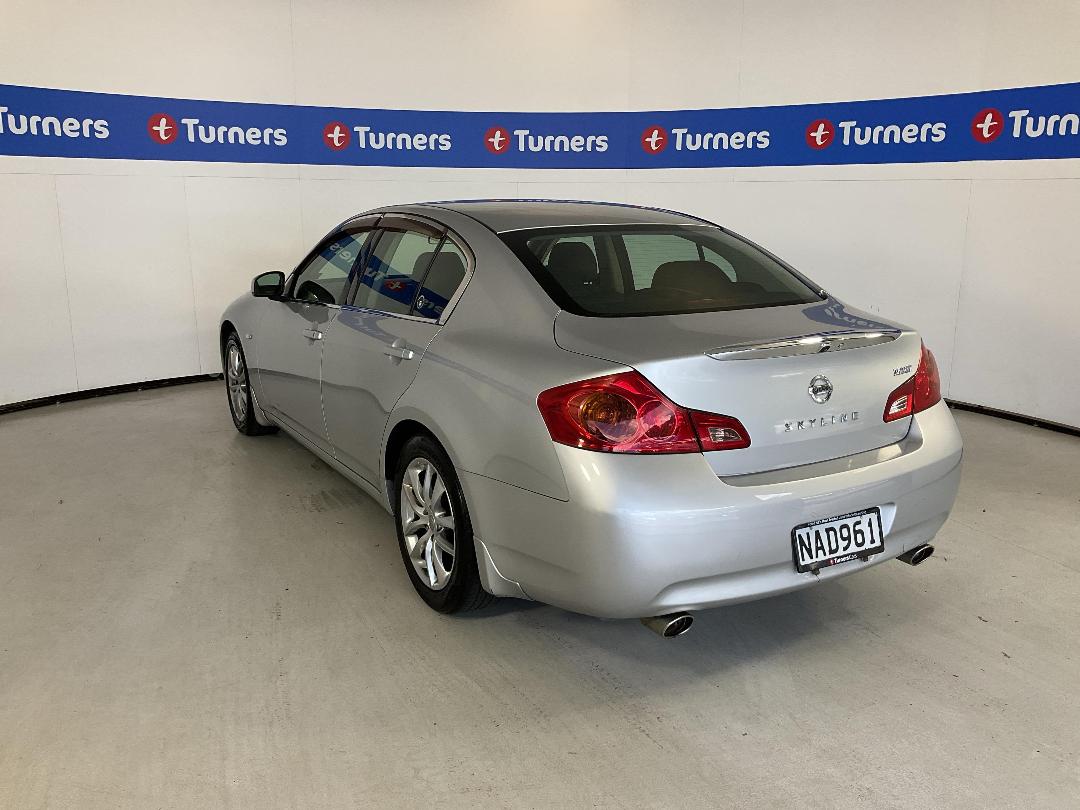 Photo '5' of Nissan Skyline Photo '5' of Nissan Skyline