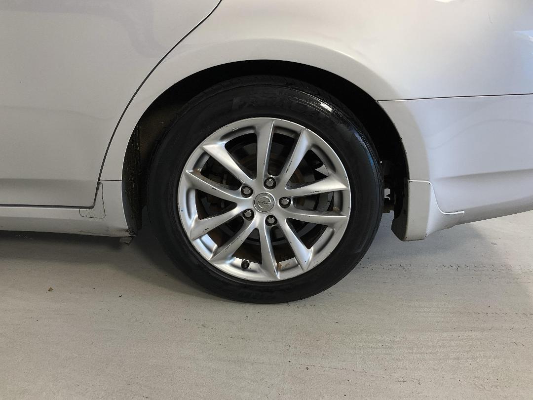 Photo '11' of Nissan Skyline Photo '11' of Nissan Skyline