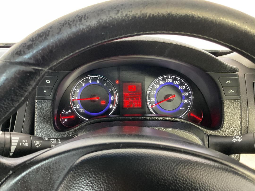 Photo '21' of Nissan Skyline Photo '21' of Nissan Skyline