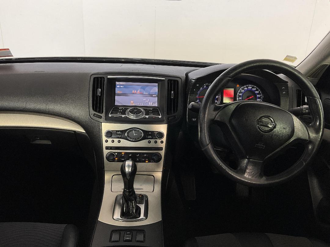 Photo '17' of Nissan Skyline Photo '17' of Nissan Skyline