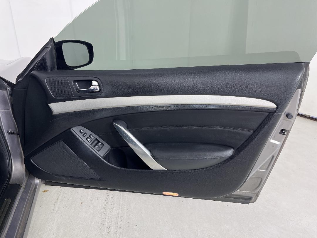 Photo '15' of Nissan Skyline