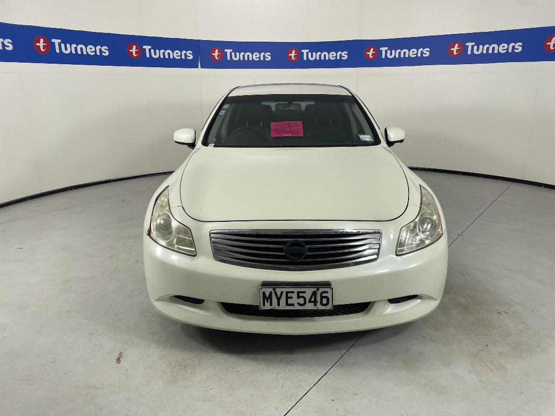 Photo '2' of Nissan Skyline 350GT Photo '2' of Nissan Skyline 350GT