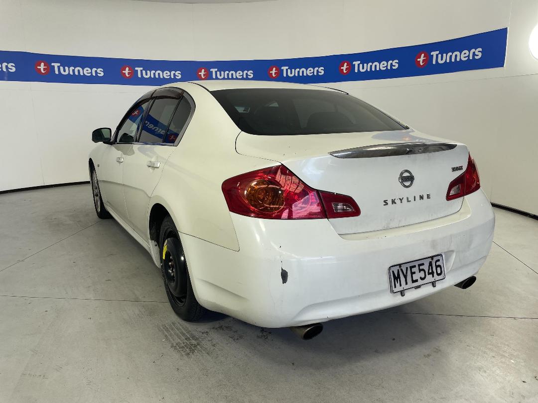 Photo '4' of Nissan Skyline 350GT Photo '4' of Nissan Skyline 350GT