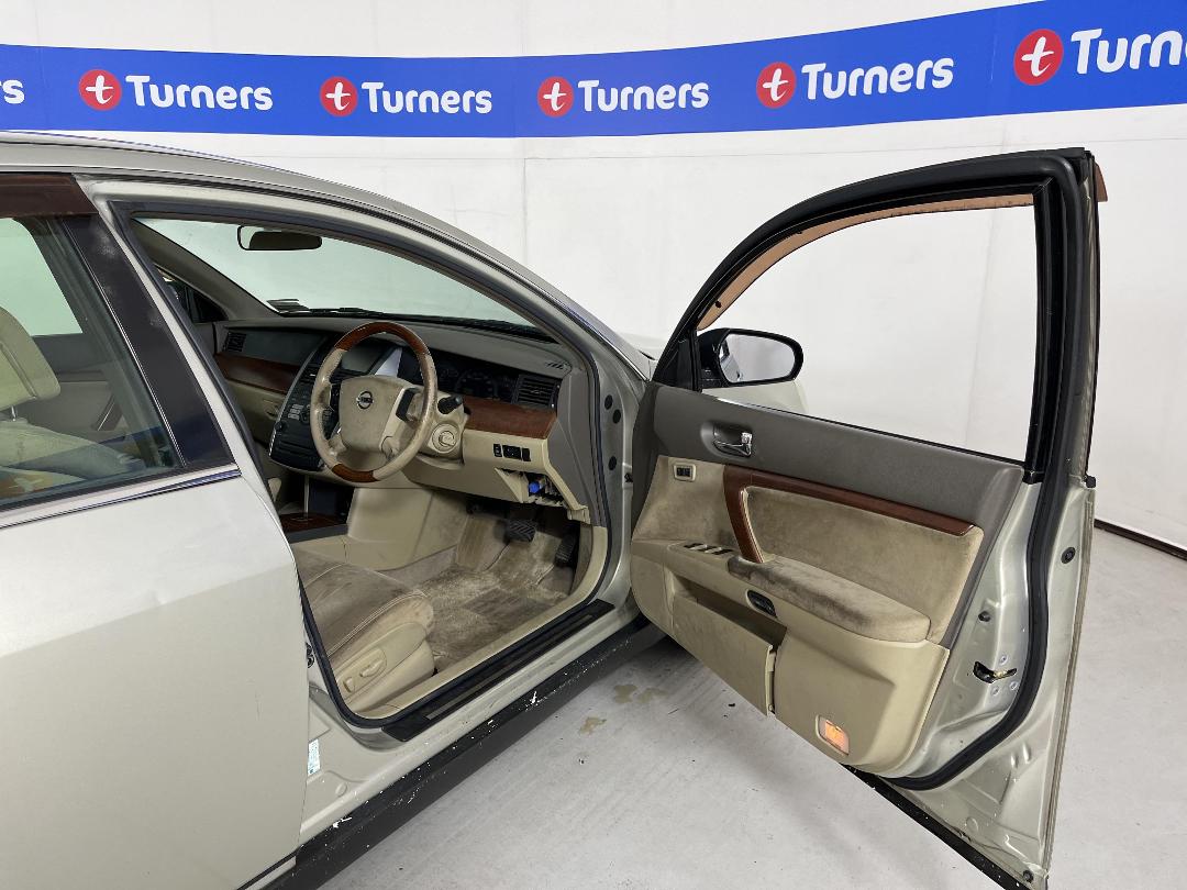 Photo '10' of Nissan Teana Photo '10' of Nissan Teana