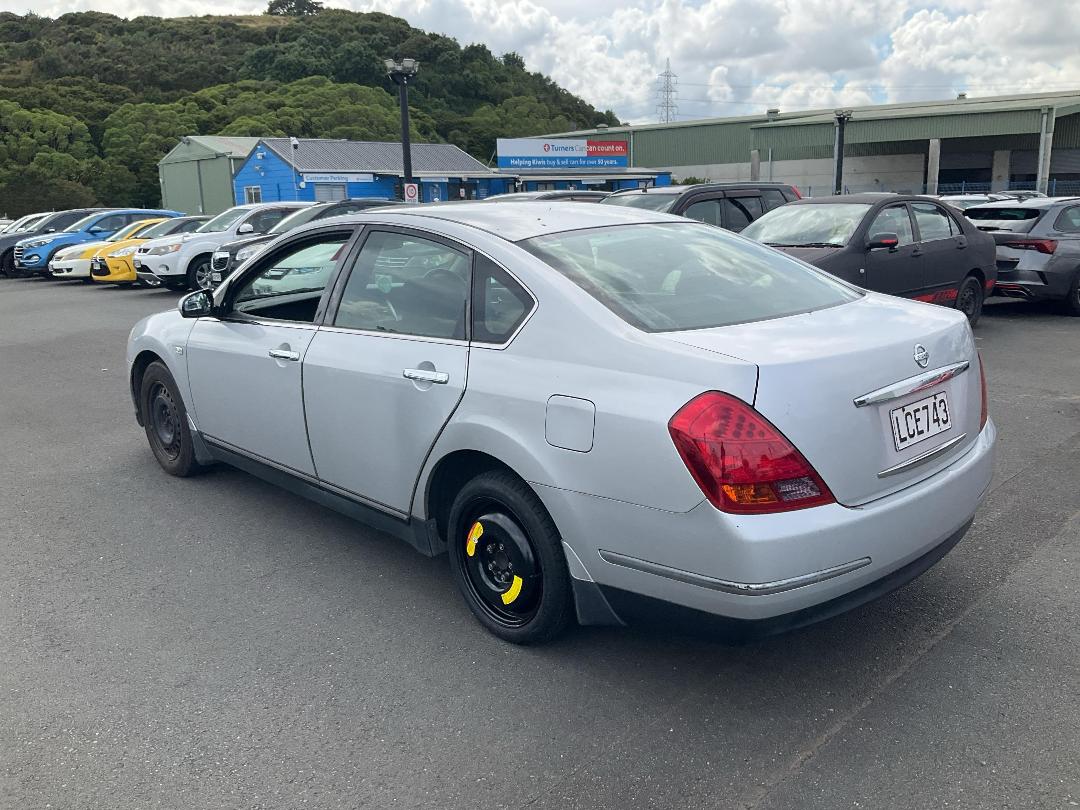 Photo '5' of Nissan Teana Photo '5' of Nissan Teana