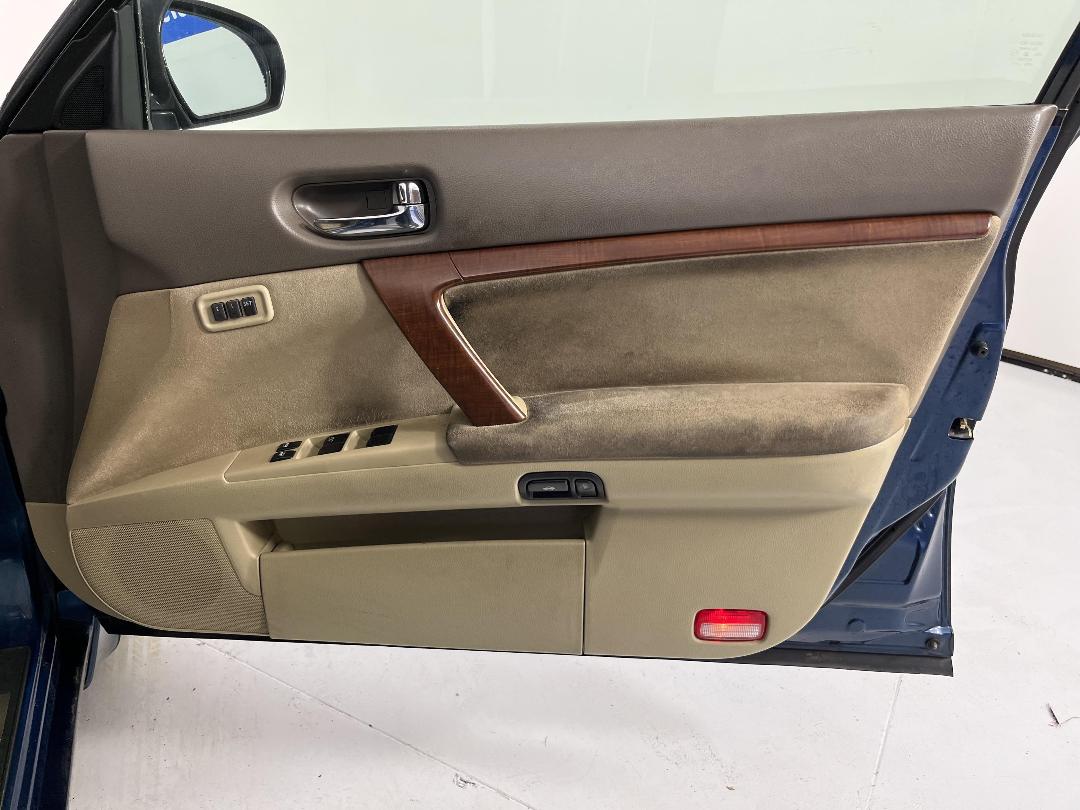 Photo '15' of Nissan Teana