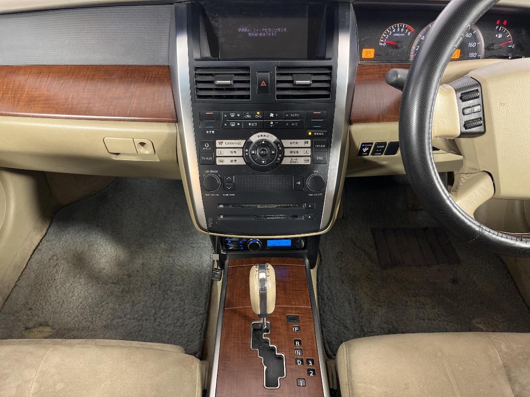 Photo '18' of Nissan Teana