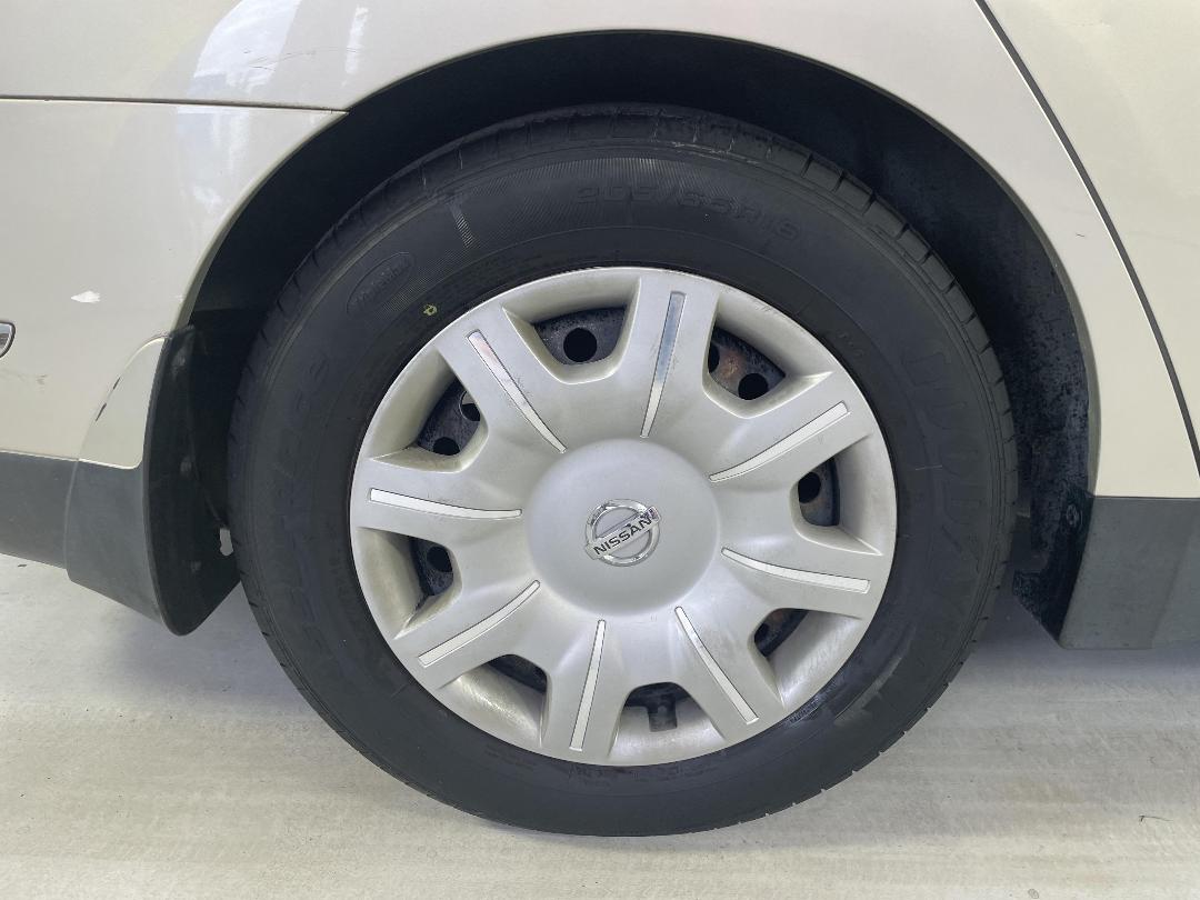 Photo '12' of Nissan Teana